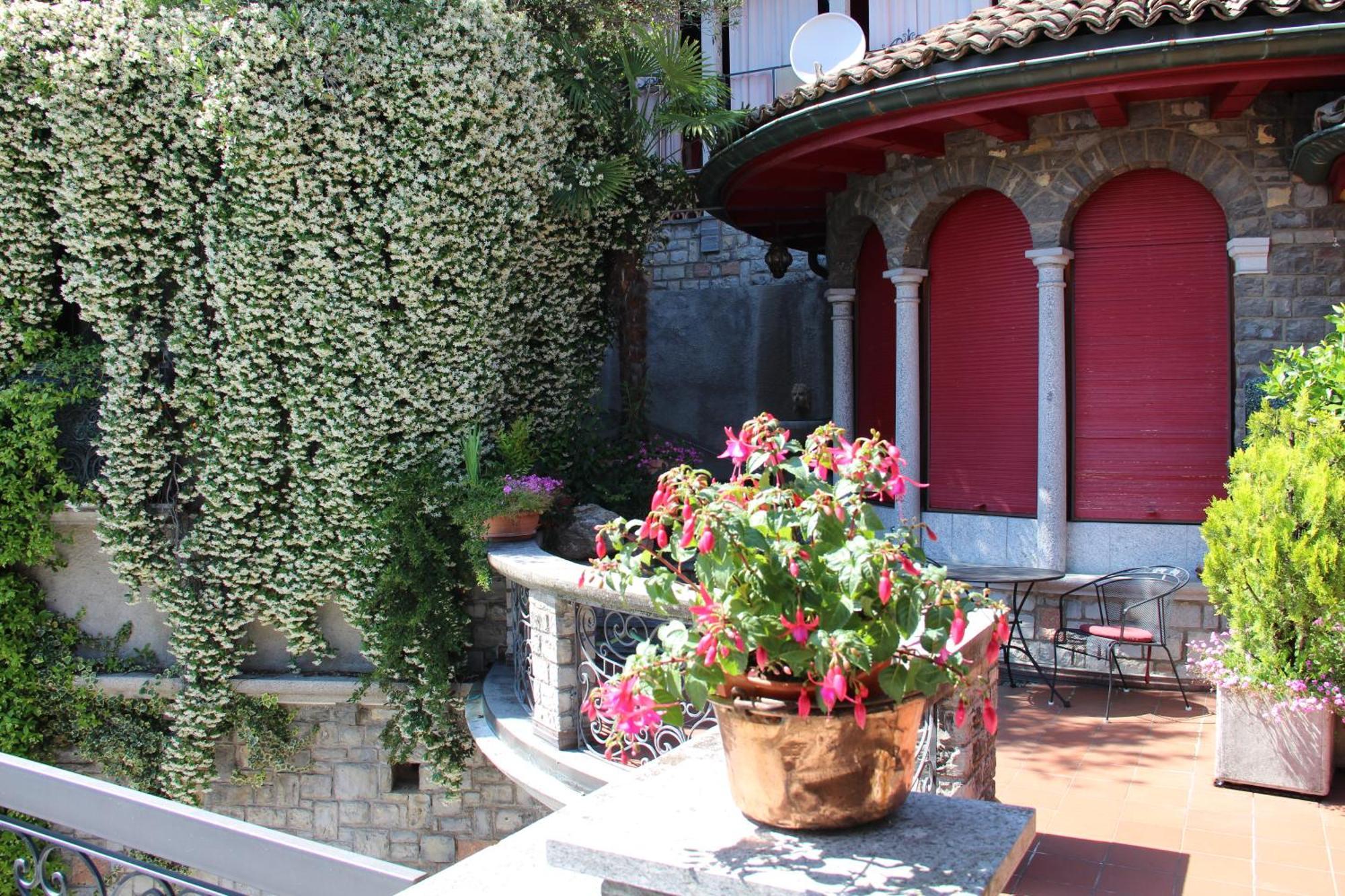 Barony Le Pergole Holiday Apartments Lugano Exterior photo